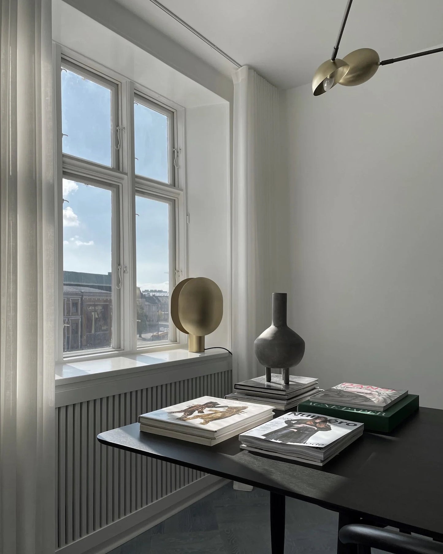 Γλυπτικό βάζο Fat Duck Dark Grey