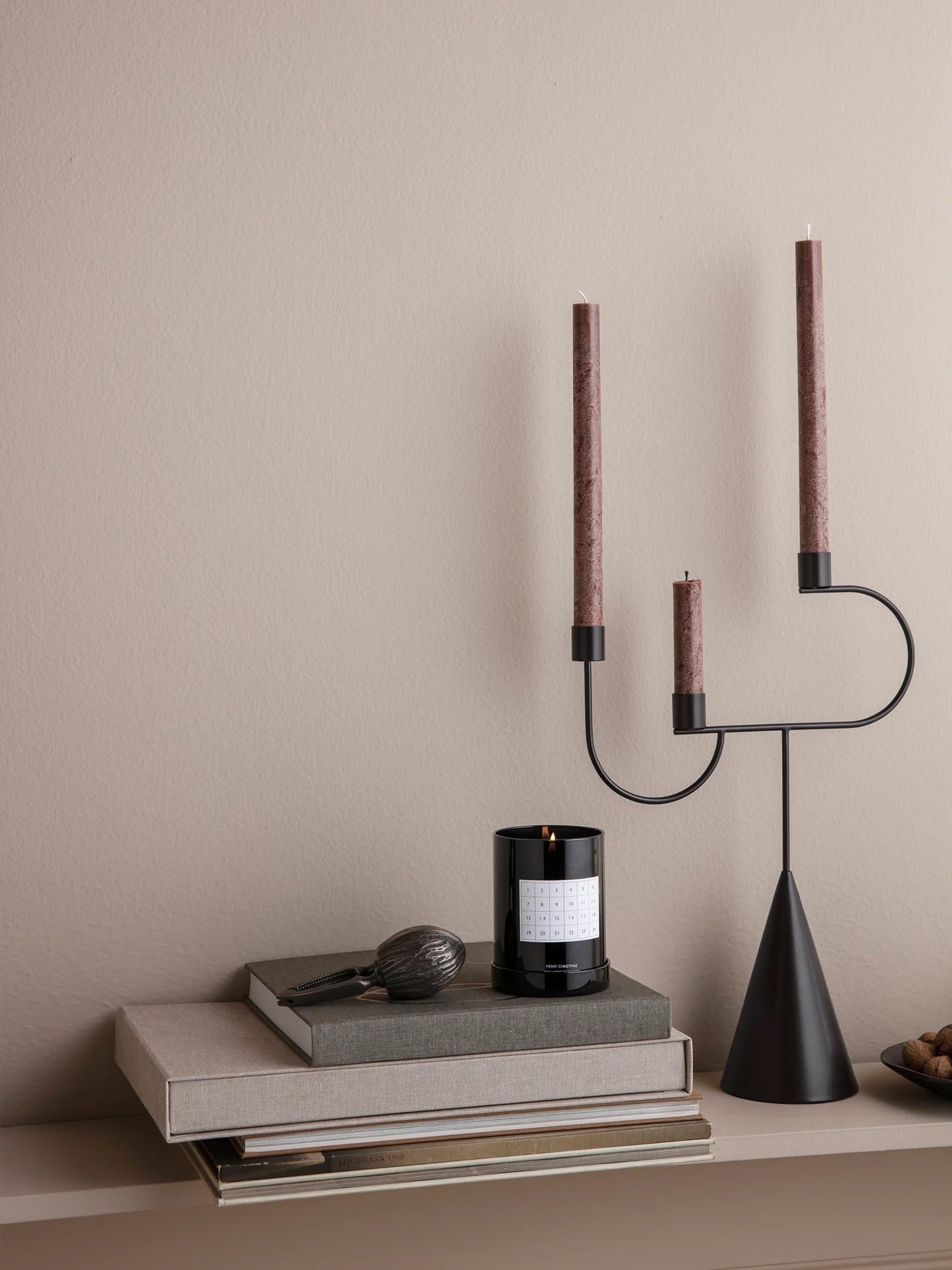 Avant Candelabra: Black