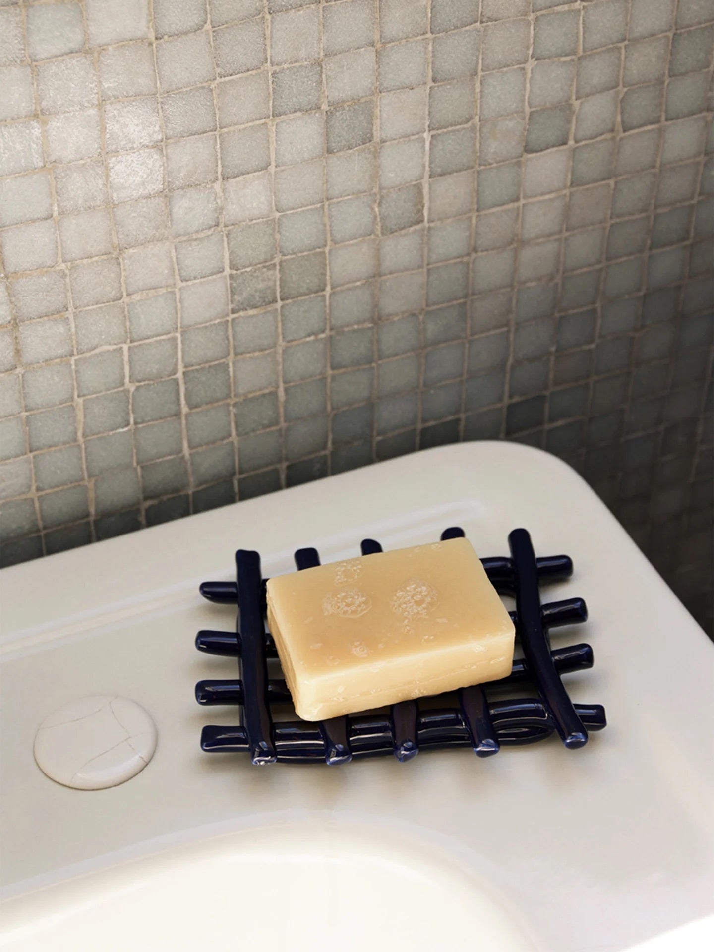 Ceramic Soap Tray: Blue