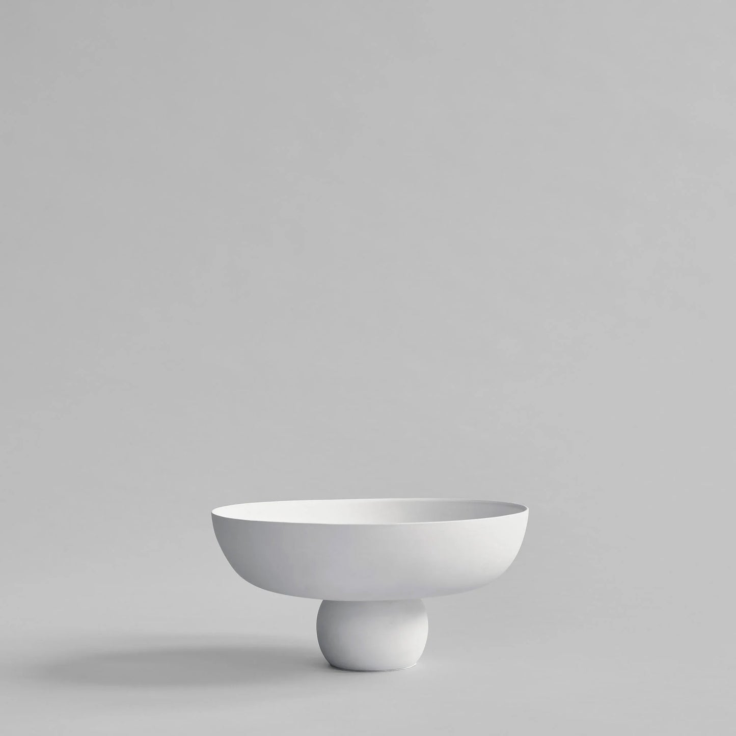 Medio Baburu Bowl: Bone White